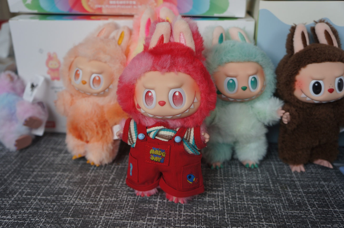 Surprise clothes meau!