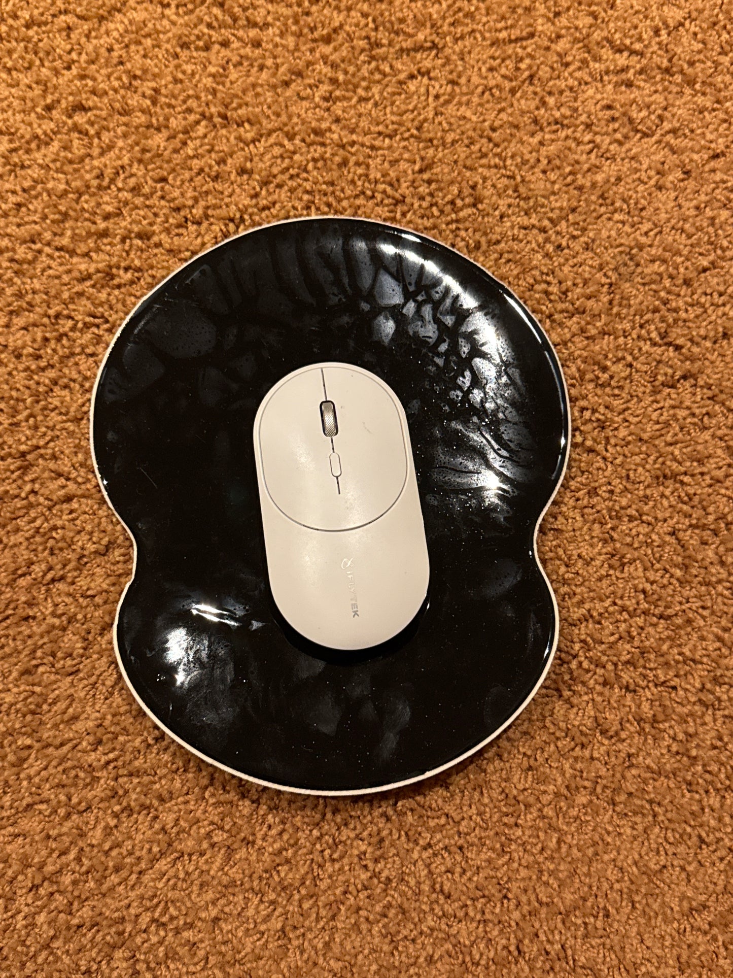 Mini Labubu Muismat – Schattig & Praktisch voor je Bureau! 🐭🖱️