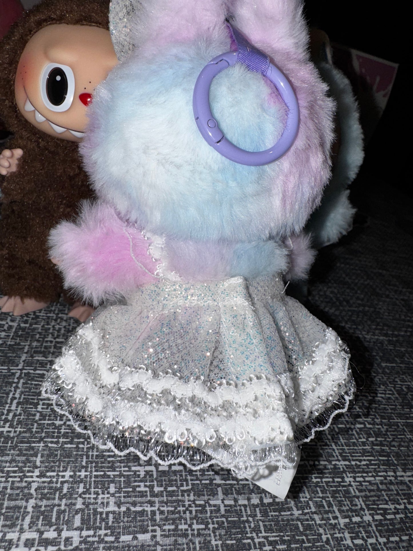 Labubu Witte rok Outfit