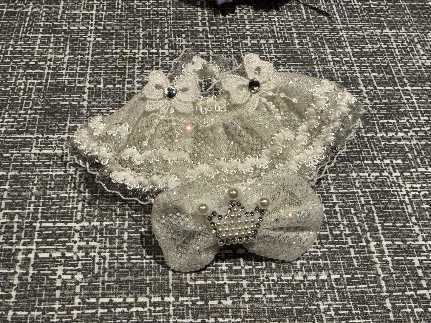 Labubu Witte rok Outfit