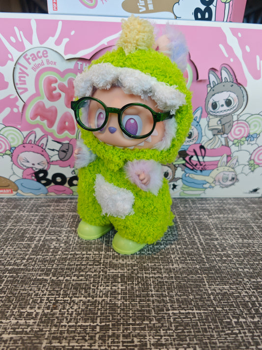 Labubu Lleding baby dinosaur set